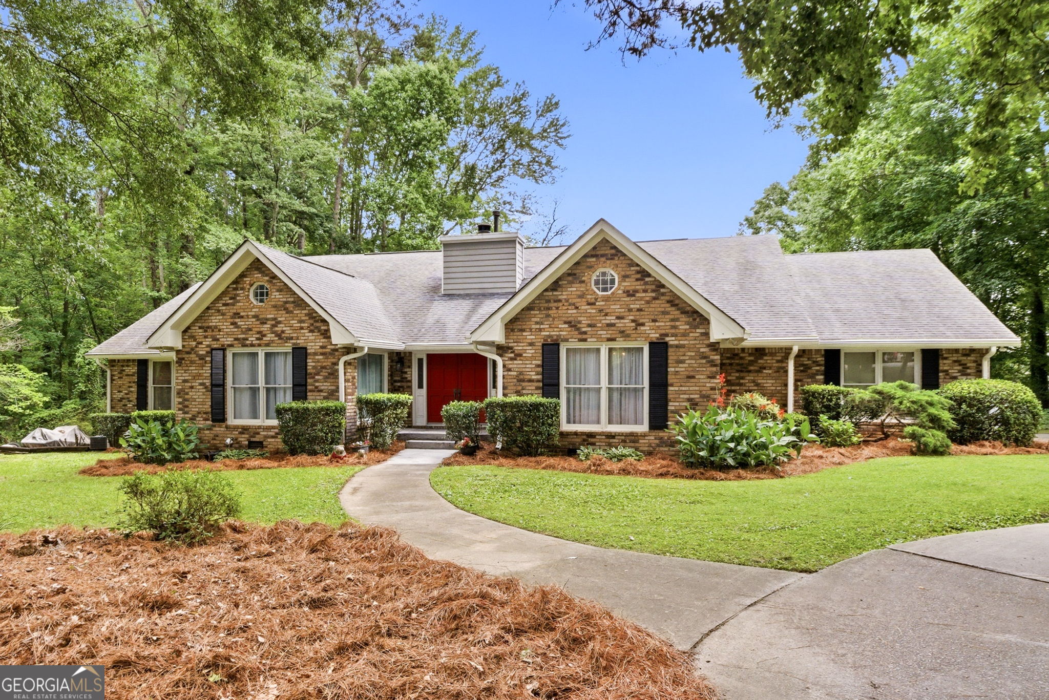 2164 Woodland CT