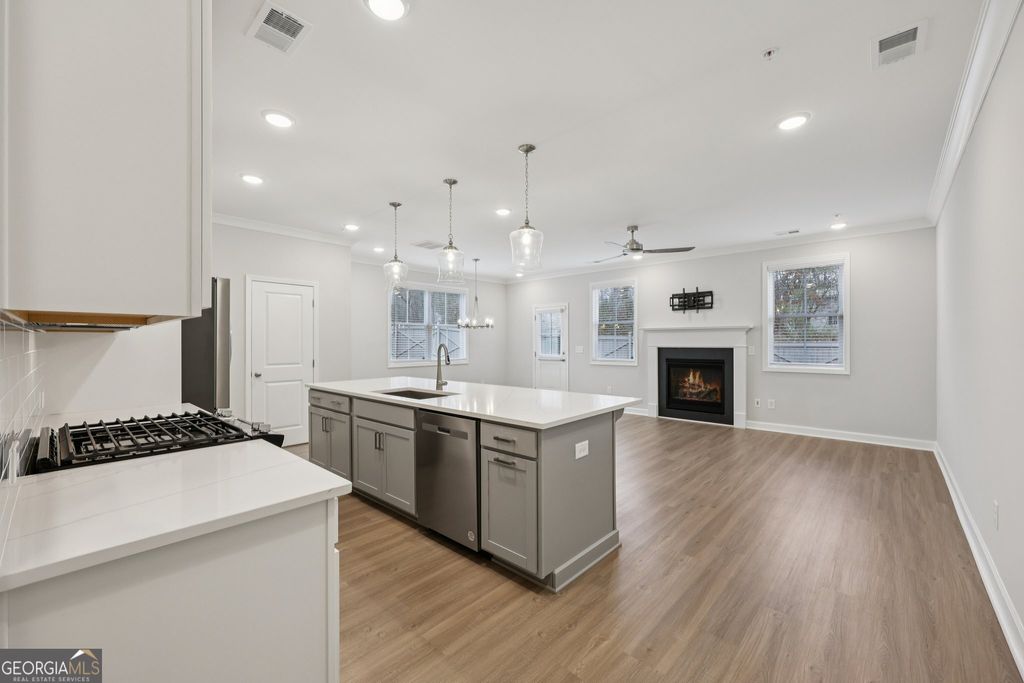 Photo of 134 Bluffington Way, Marietta, GA 30066 (MLS # 10673105)