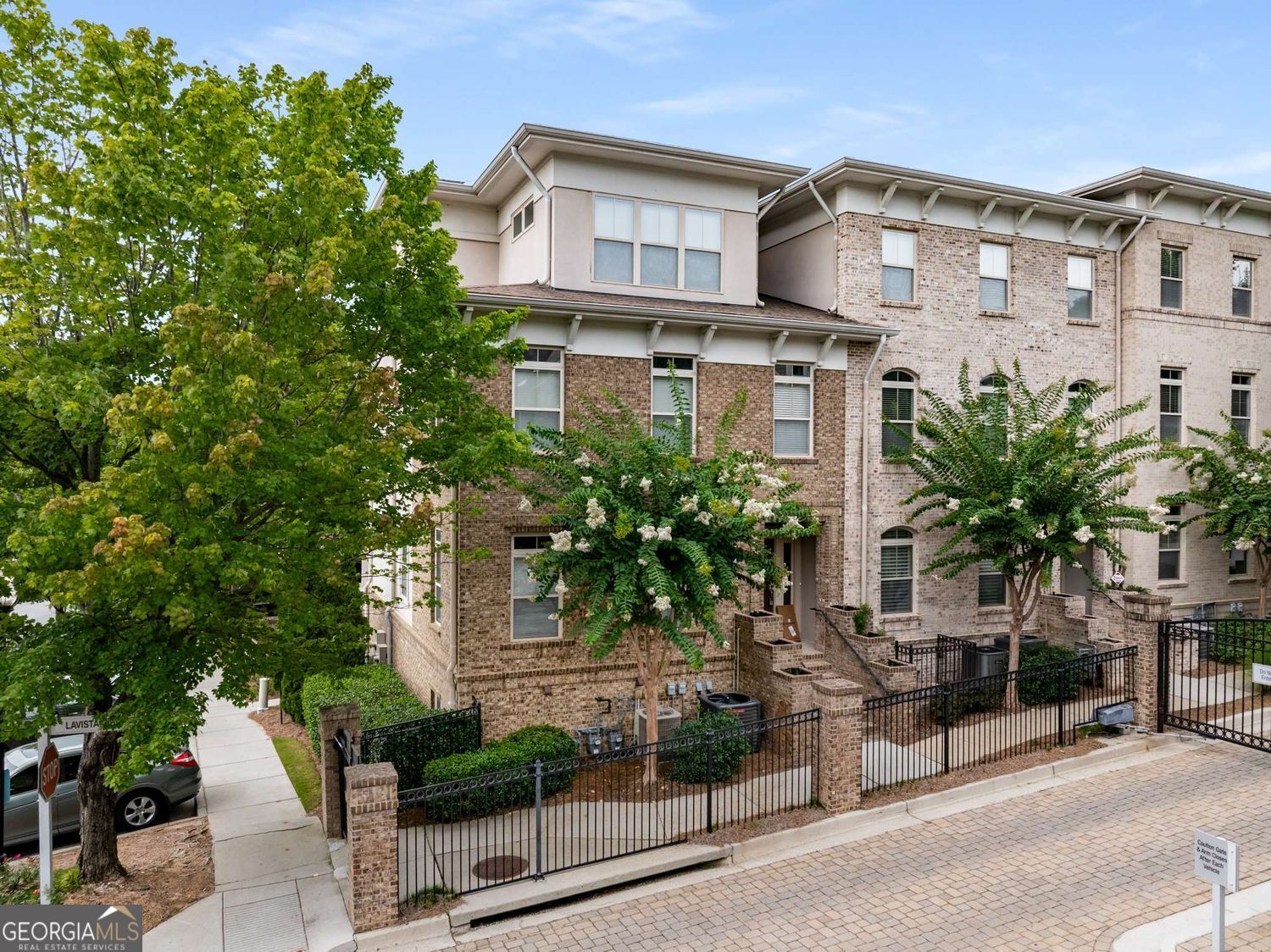 1172 Lavista CIR NE