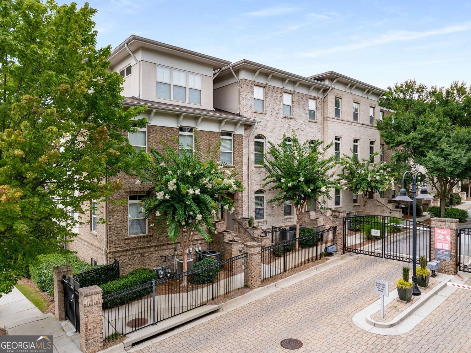 1172 Lavista CIR NE