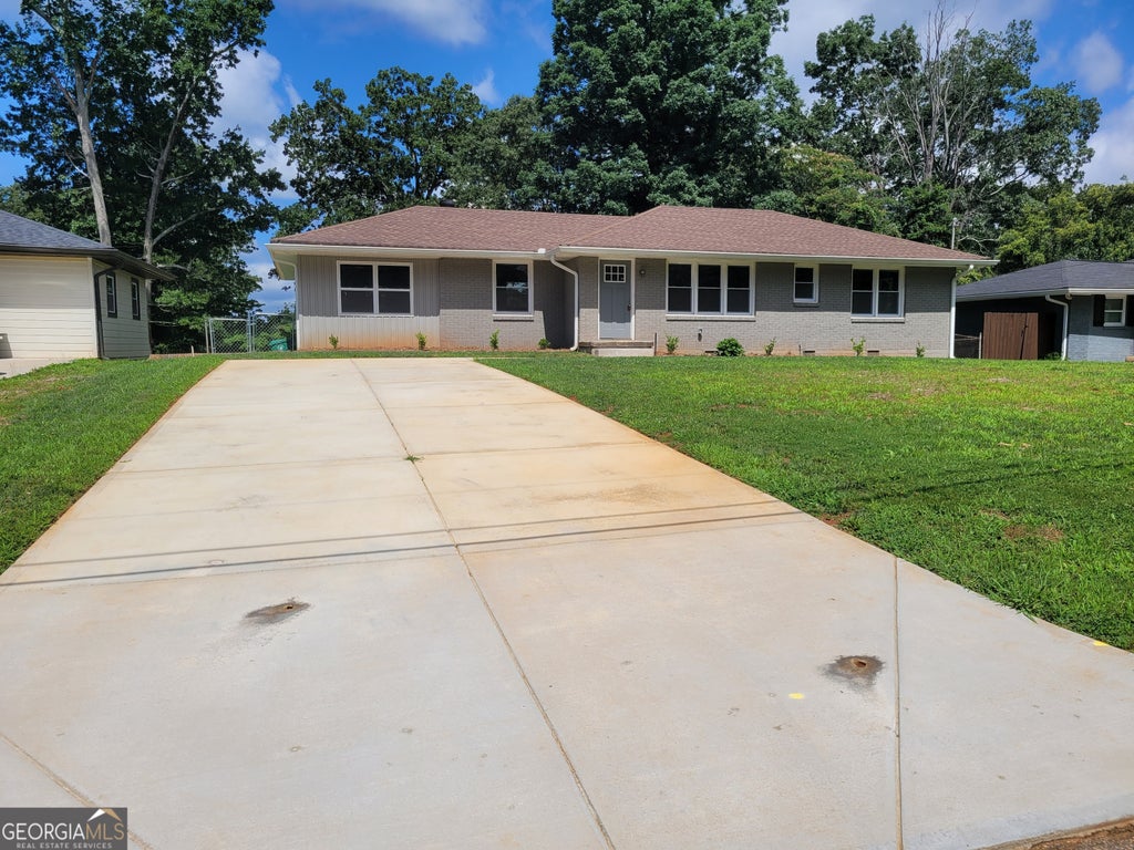 Photo of 2653 Flagstone Drive SE, Atlanta, GA 30316 (MLS # 10870108)