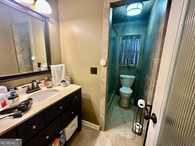 1332 Woodlawn CIR