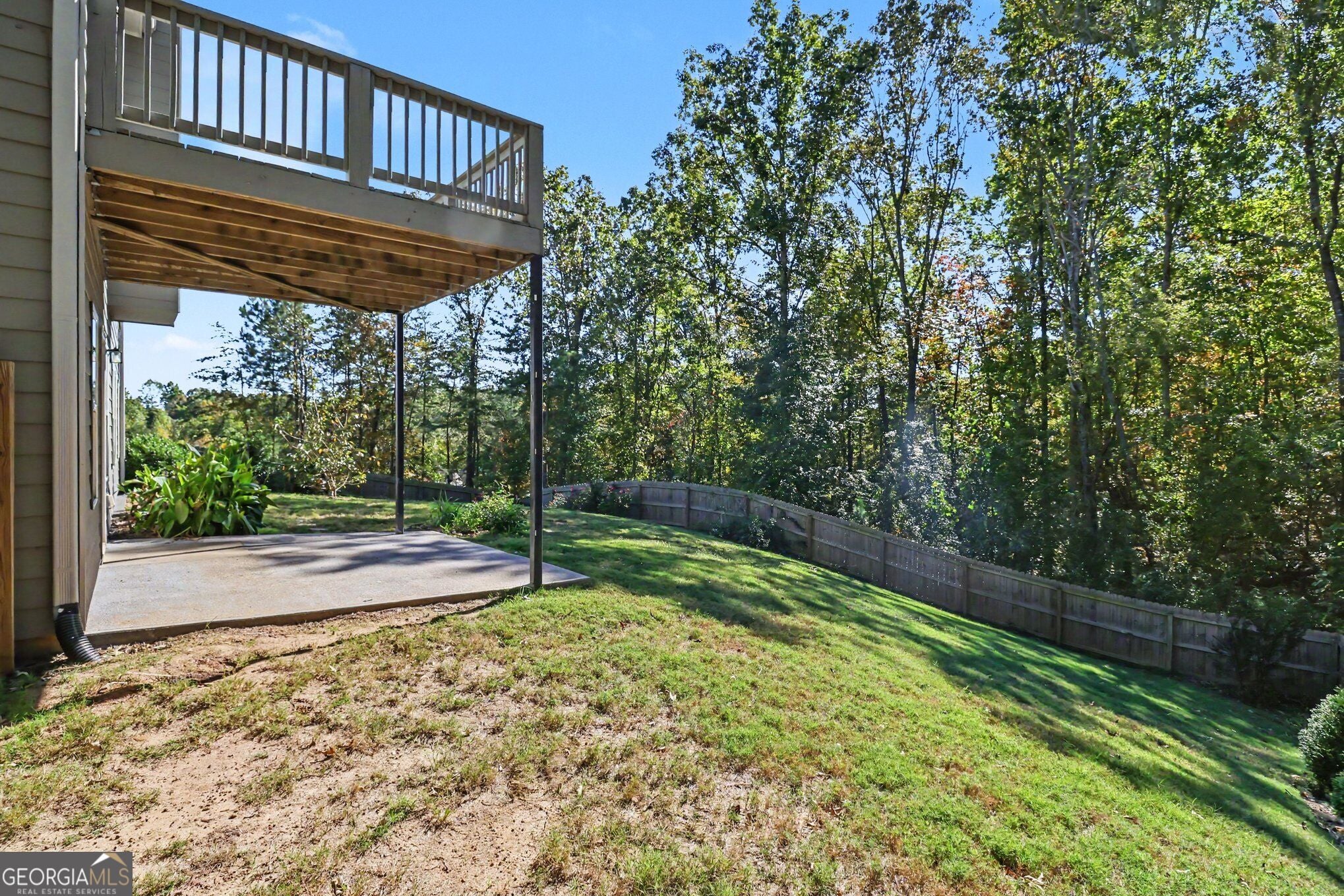 99 Glen Oaks DR