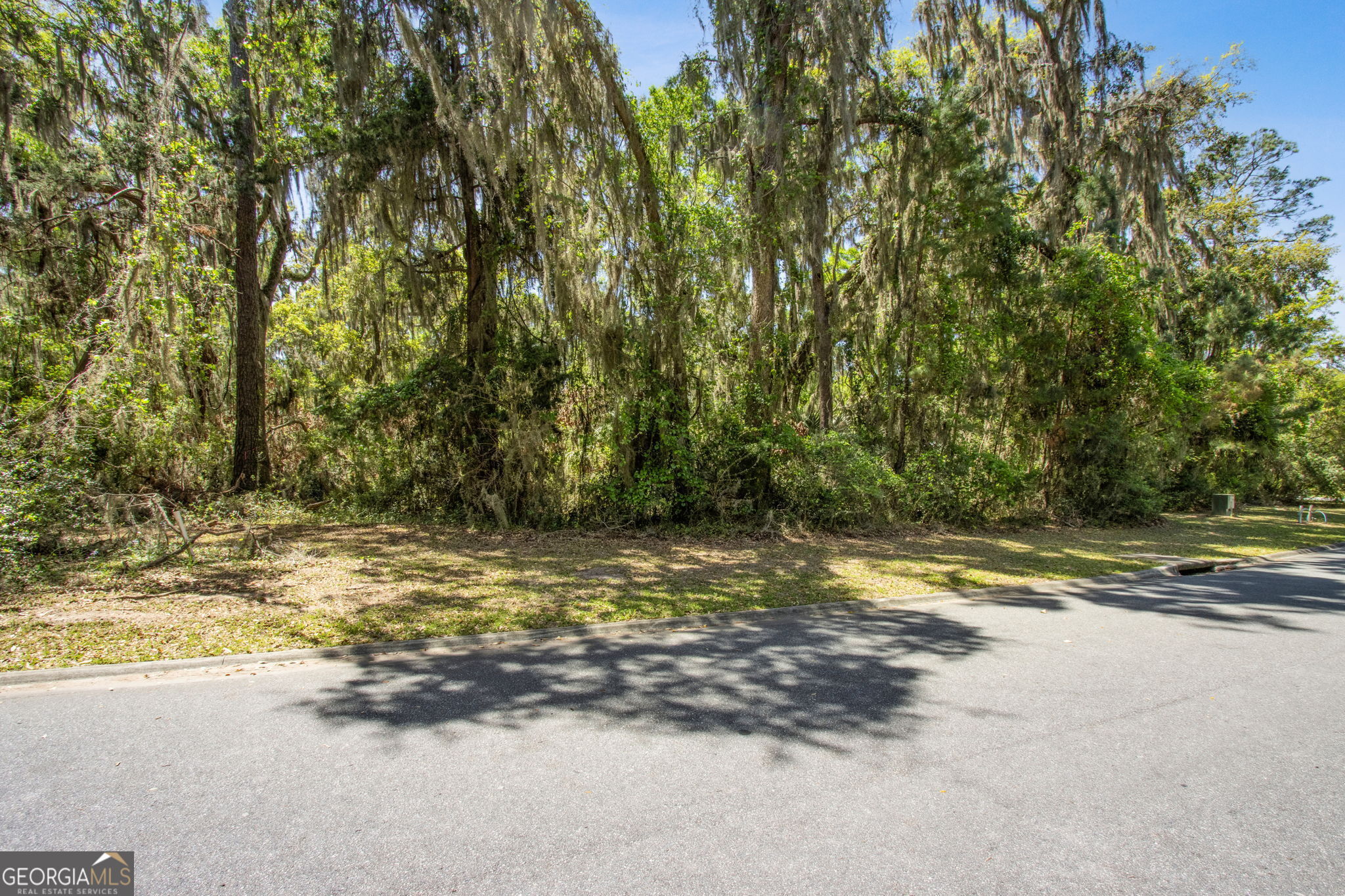 302 S Point BLVD