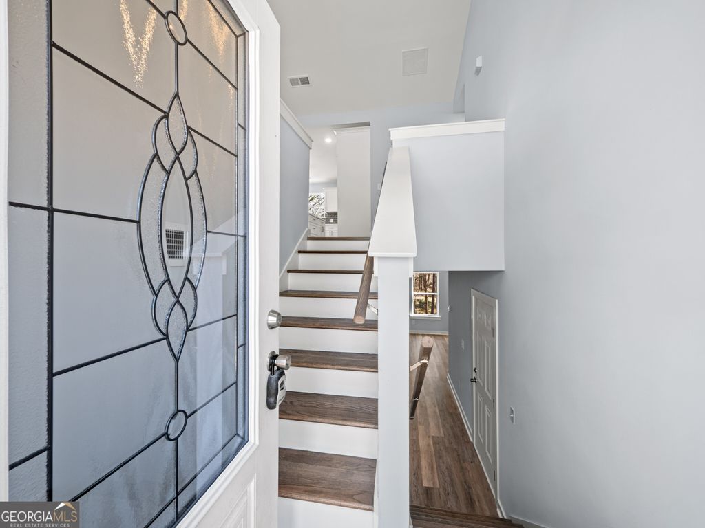 Photo of 1629 March Drive, Gainesville, GA 30507 (MLS # 10698278)