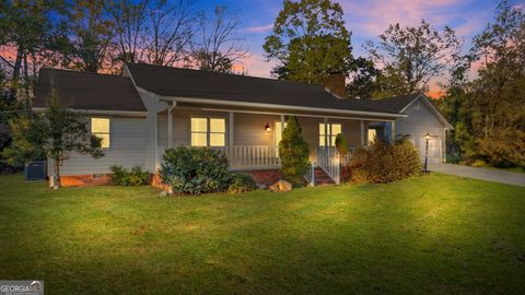 16 Timberwood DR SE Silver Creek GA 30173