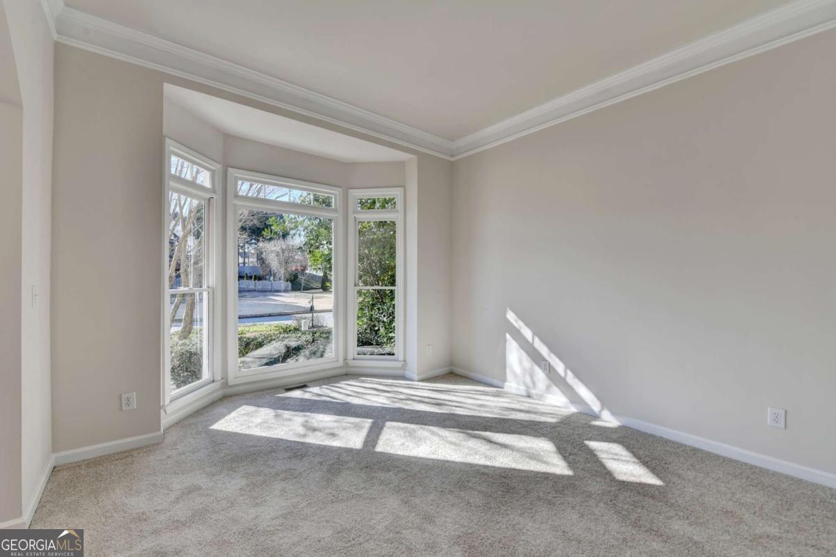 St.Charles /square - Residential