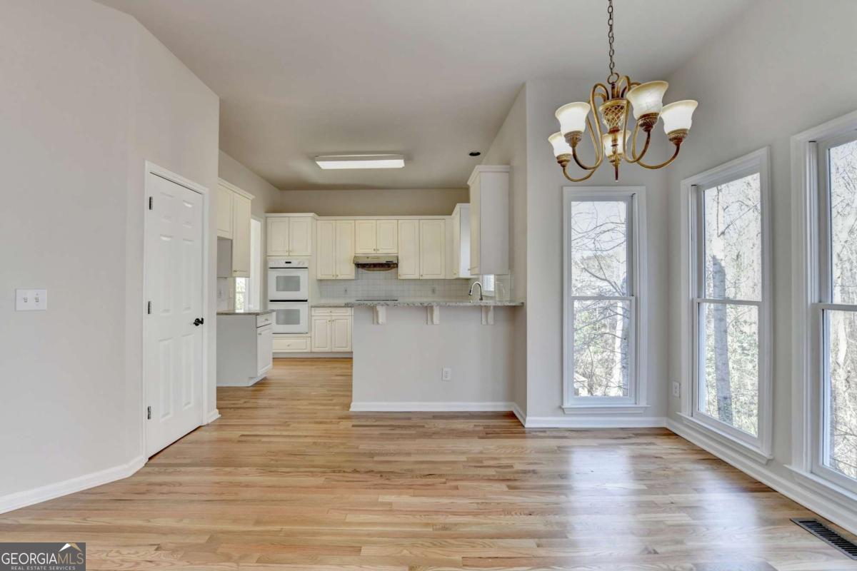 St.Charles /square - Residential