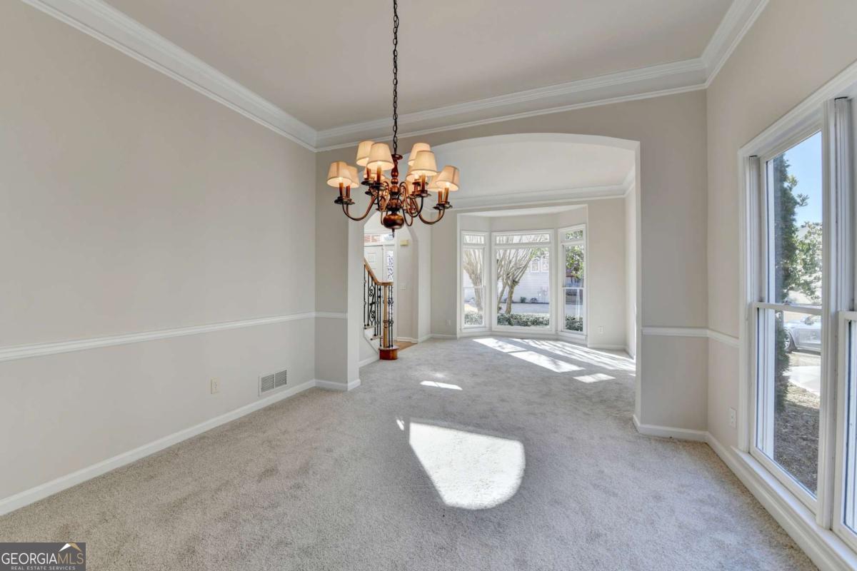 St.Charles /square - Residential