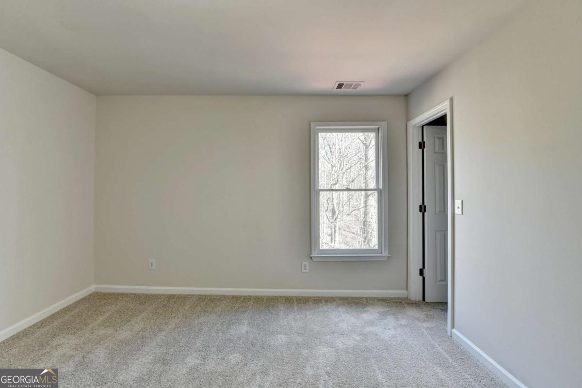 St.Charles /square - Residential