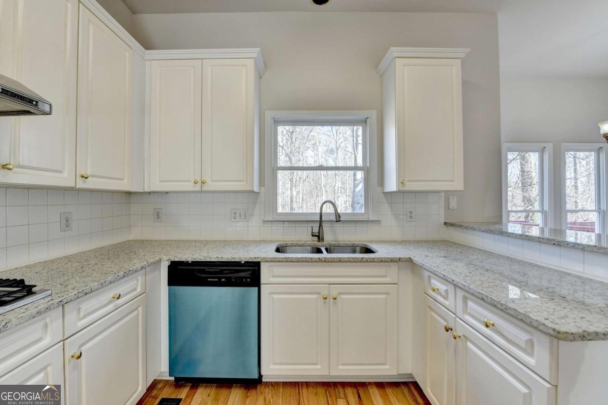 St.Charles /square - Residential