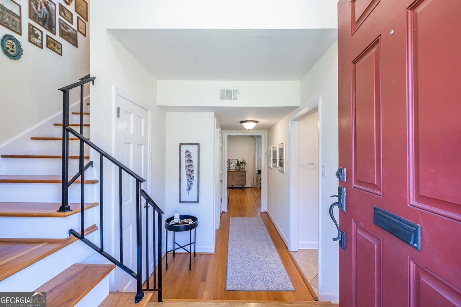 17 Sycamore SQ