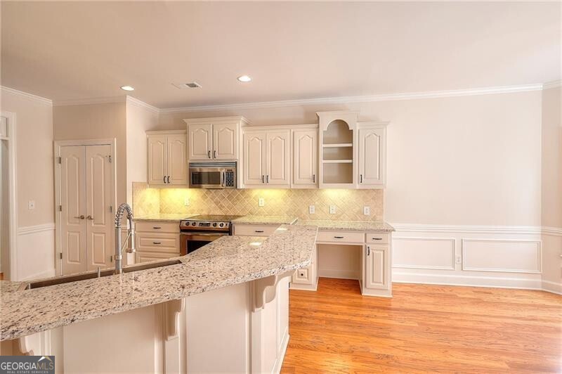 Loganville, Georgia 30052, United States, 3 Bedrooms Bedrooms, ,3 BathroomsBathrooms,Residential,Active,77450