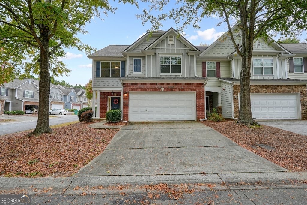 454 Mountain View LN