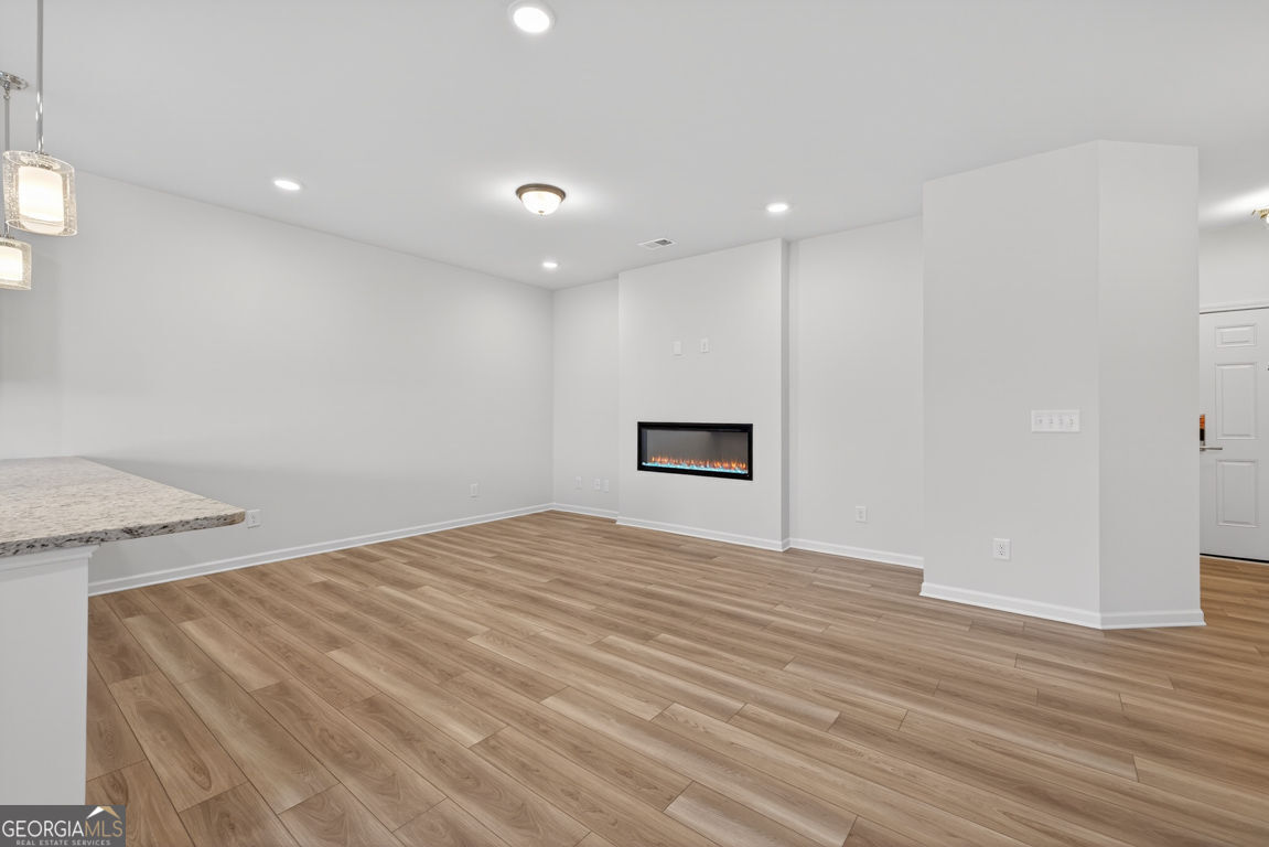 102 Jacobs Farm LN 40