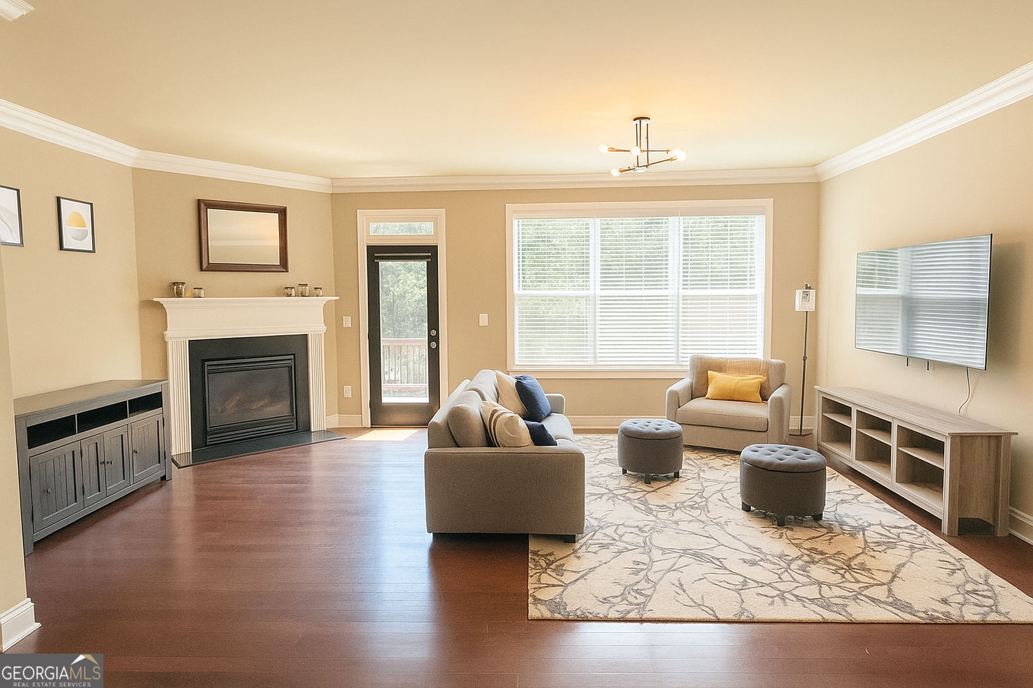 3235 Greenwood Oak DR