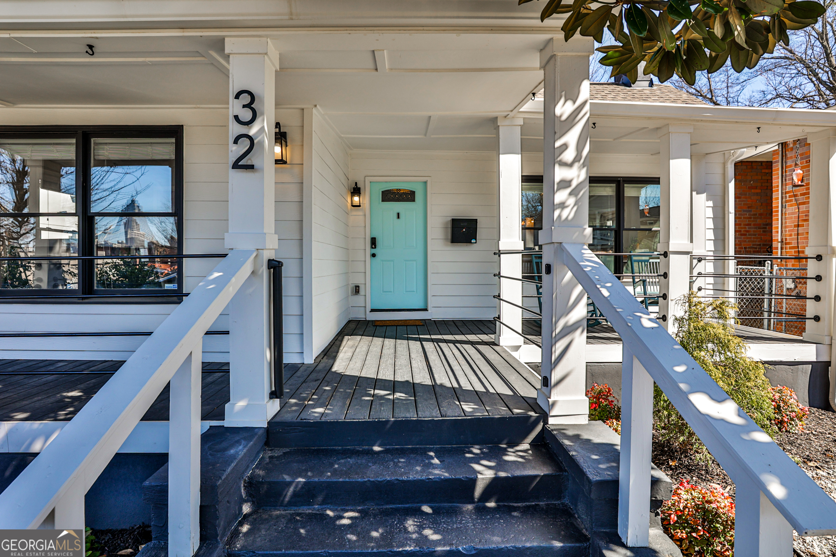 32 Howell ST SE