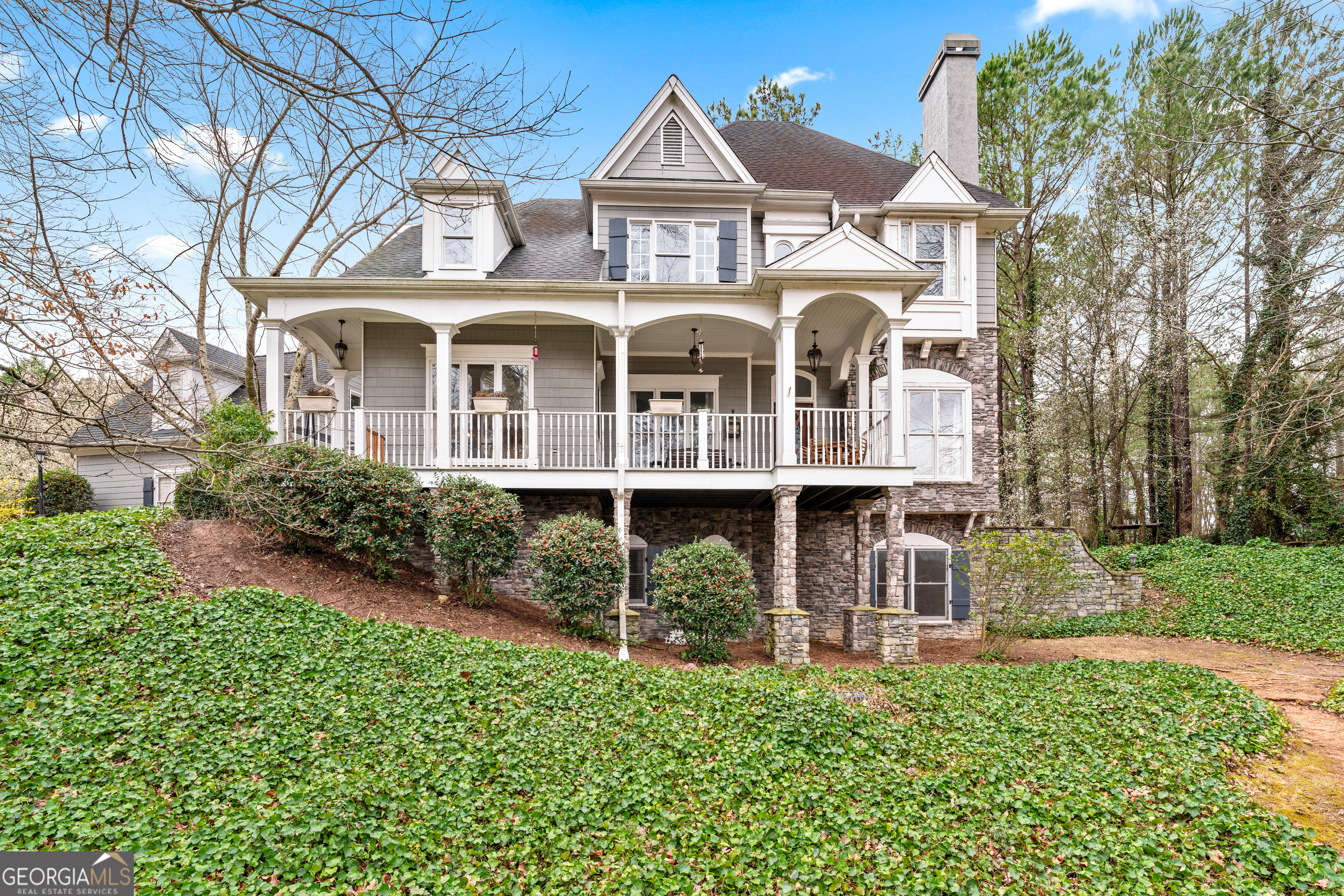 600 Lake Overlook DR