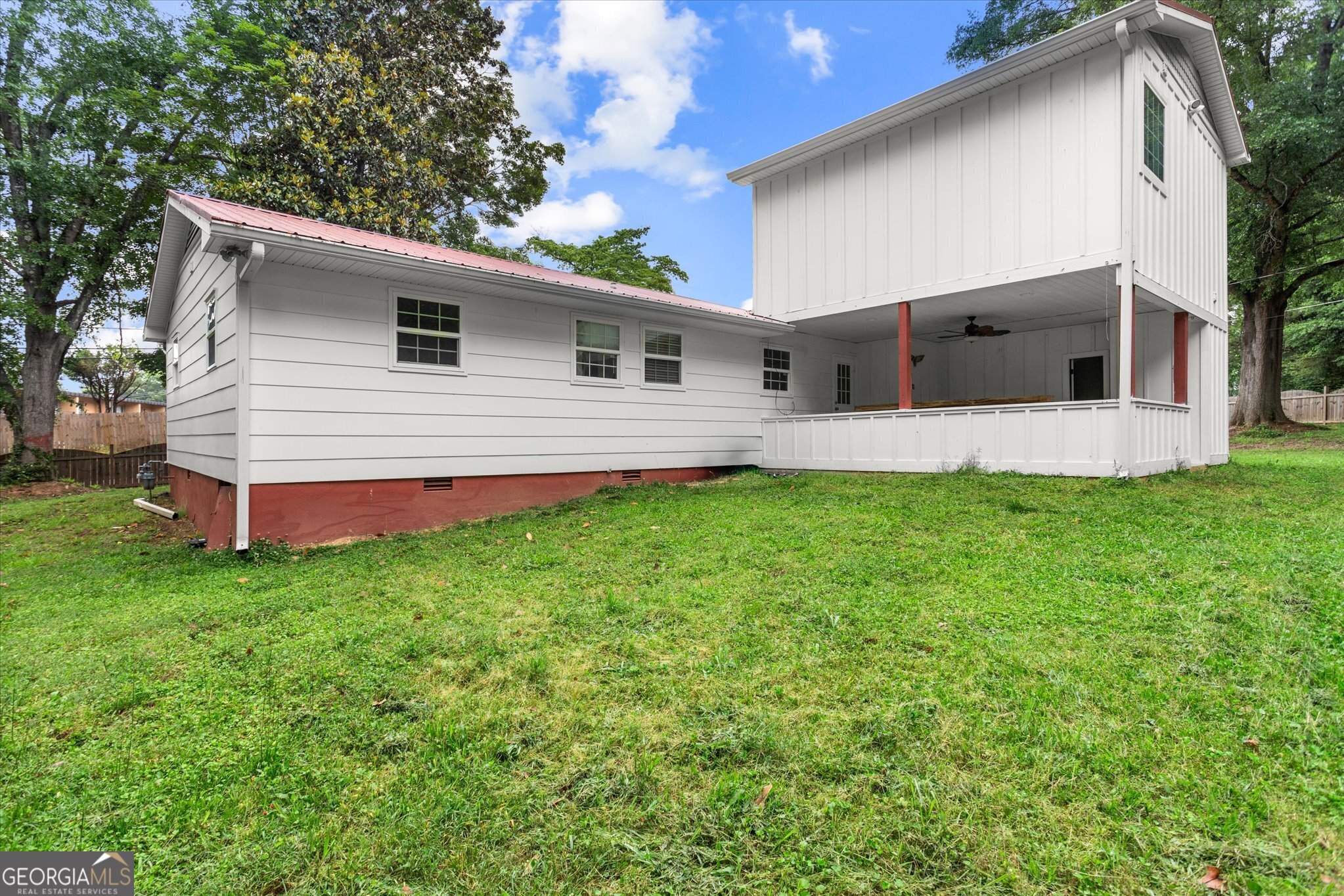 125 Sycamore DR