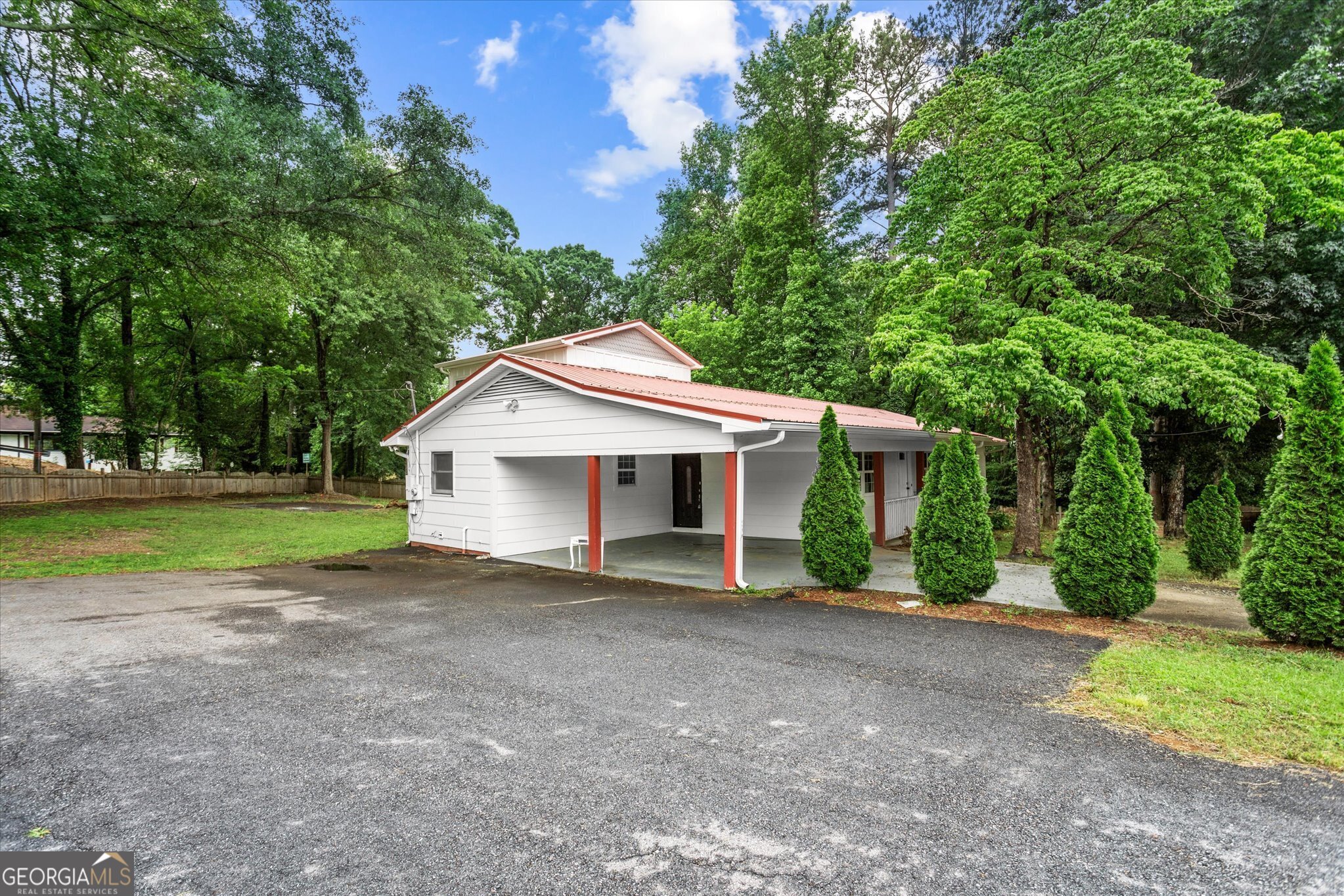 125 Sycamore DR