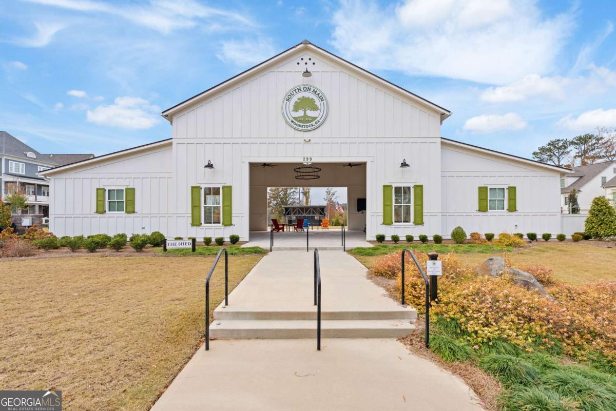 South on Main - Residential