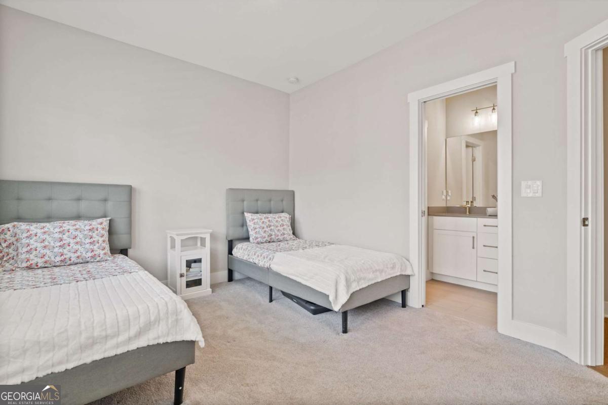 South on Main - Residential