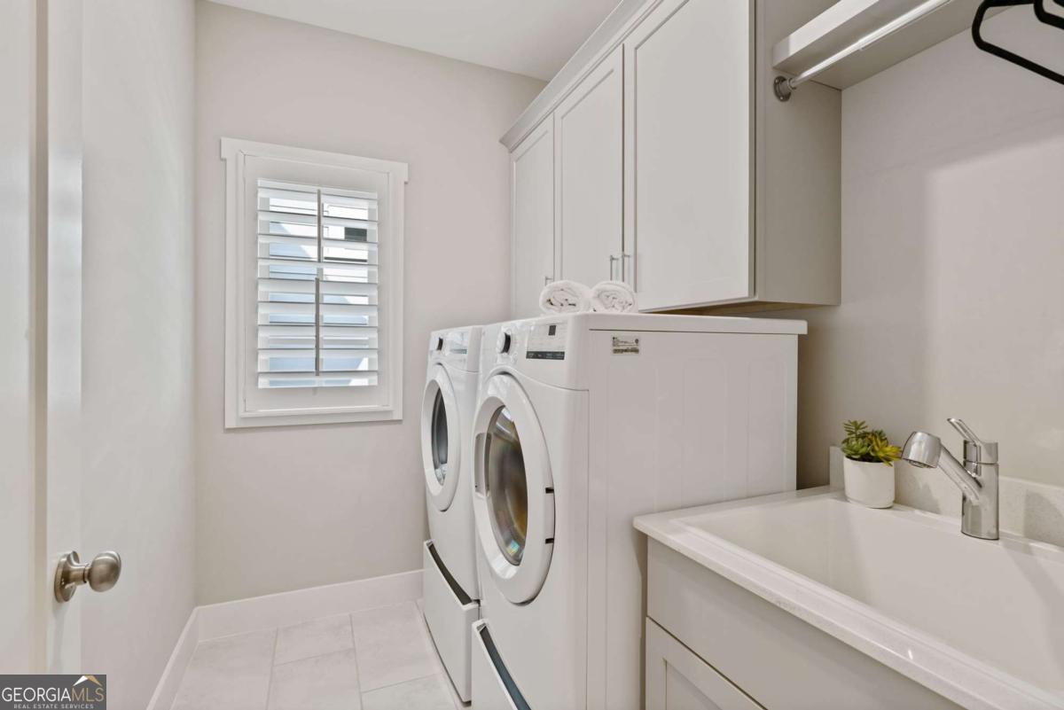 South on Main - Residential