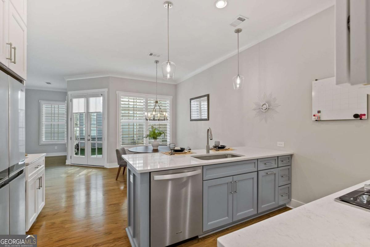 South on Main - Residential