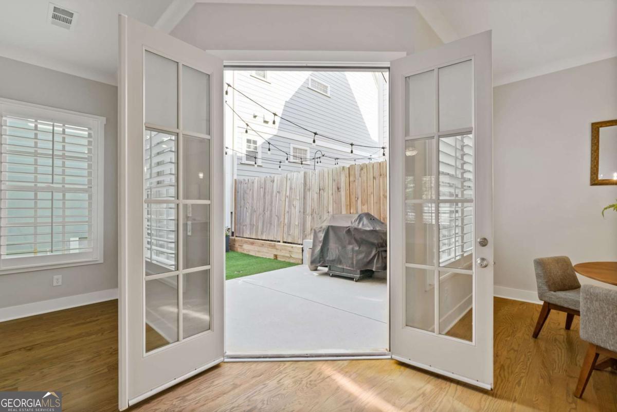 South on Main - Residential