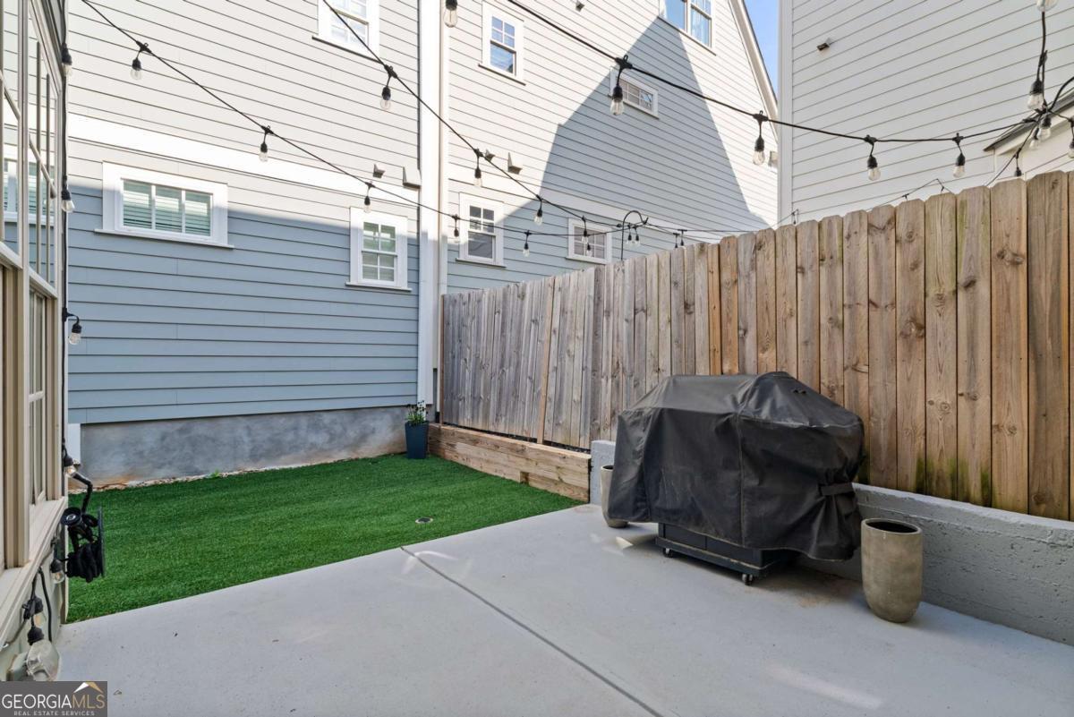 South on Main - Residential