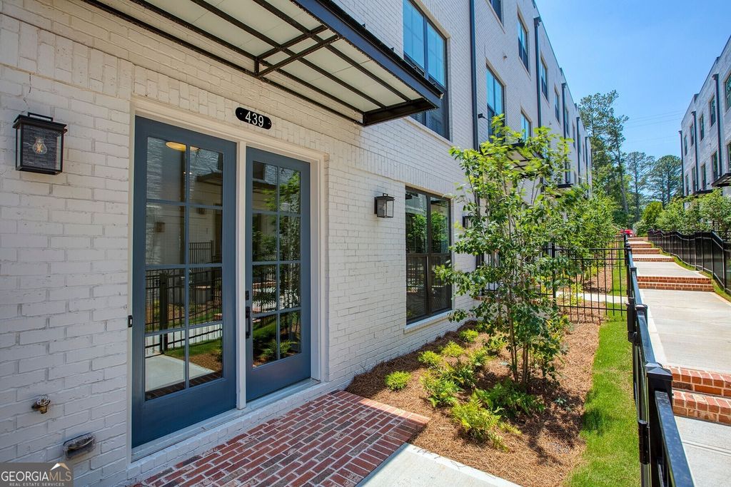 Photo of 439 Burton Drive, Alpharetta, GA 30009 (MLS # 10706841)