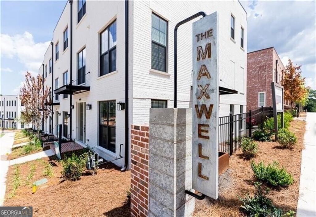 Photo of 439 Burton Drive, Alpharetta, GA 30009 (MLS # 10706841)