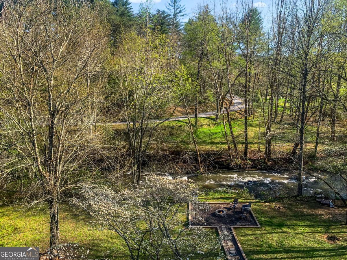 125 Fightingtown Overlook