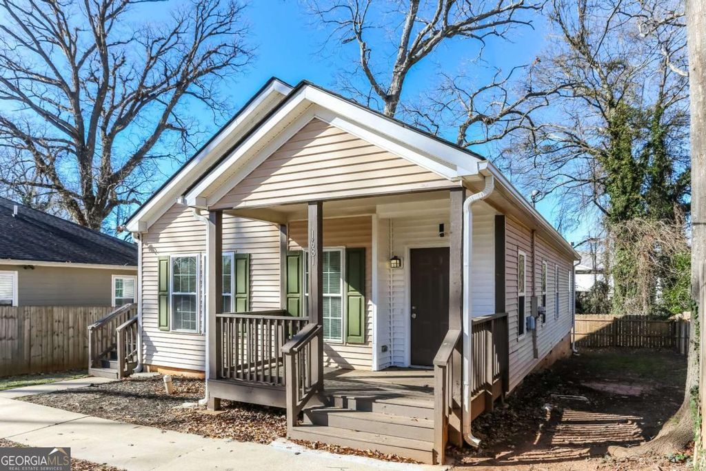 Photo of 1681 Lanier Drive SW, Atlanta, GA 30310 (MLS # 10673112)