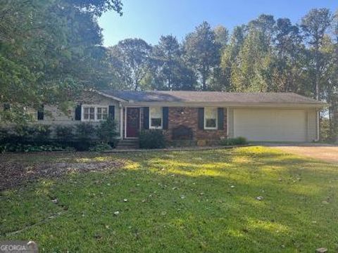 7131 Banks Mill RD Douglasville GA 30135