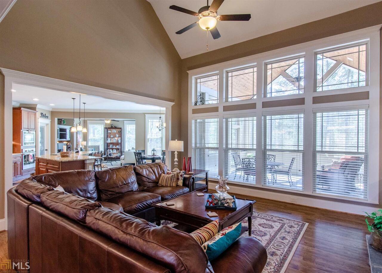 Lake Windsong - Residential