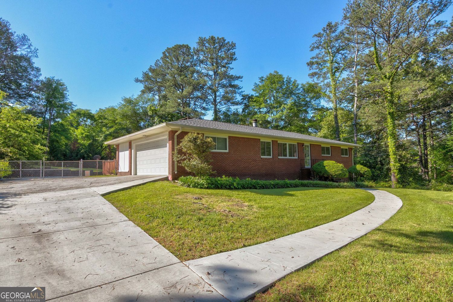 6835 Queen Mill RD SE