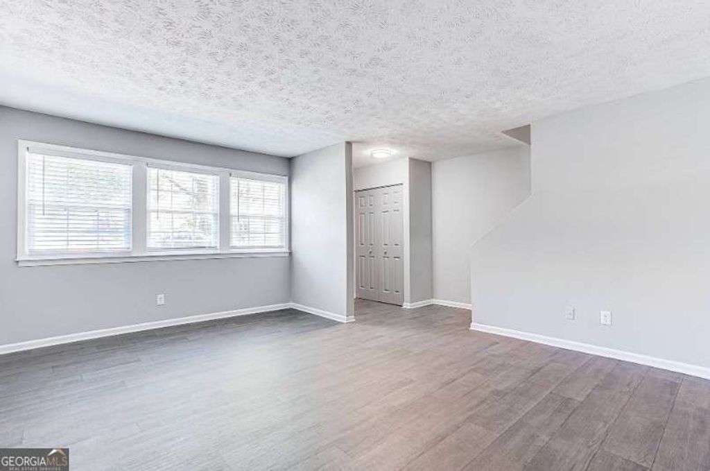 Photo of 707 Franklin SE #1812, Marietta, GA 30067 (MLS # 10655105)