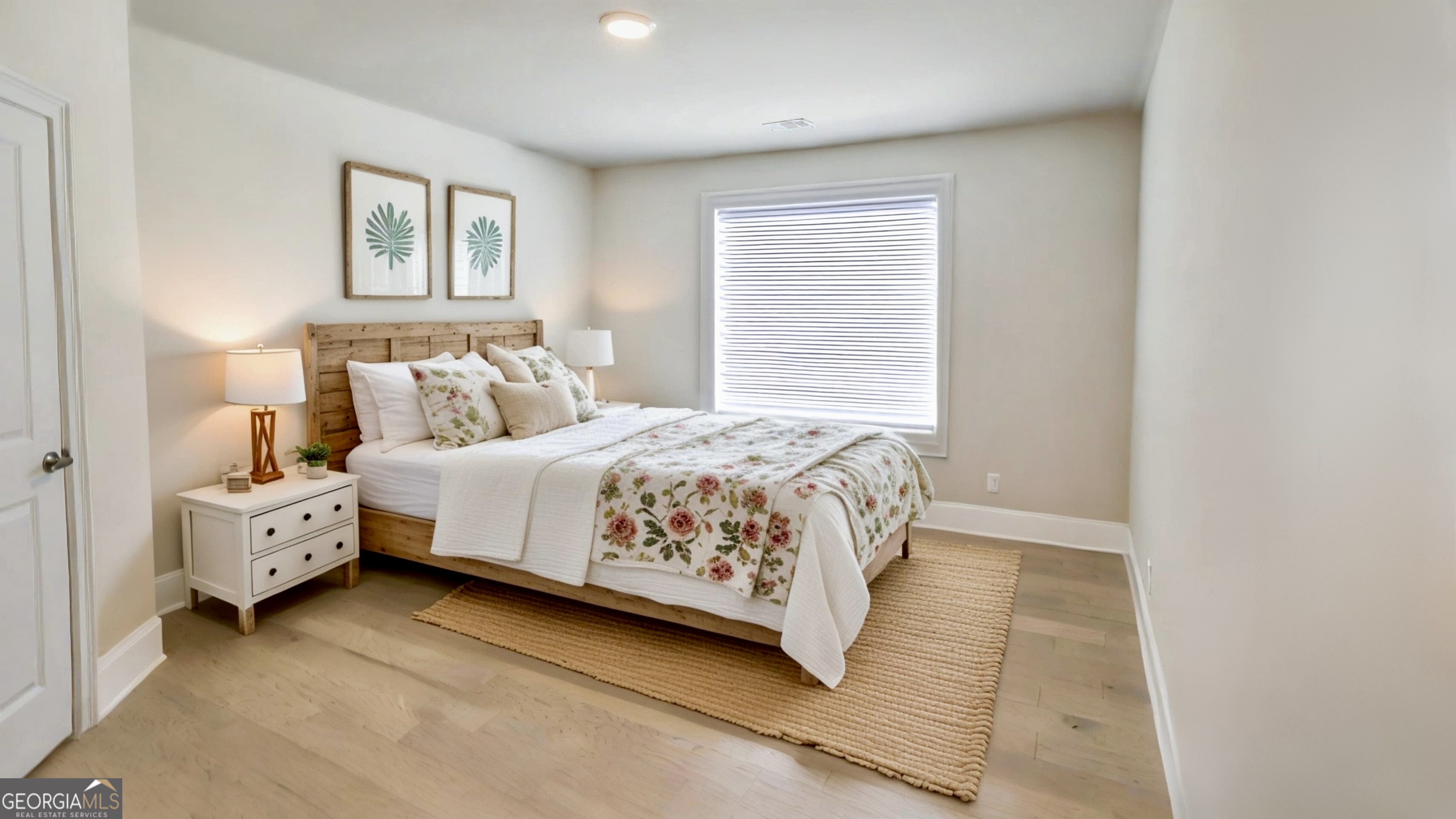 Sophia Downs - Residential