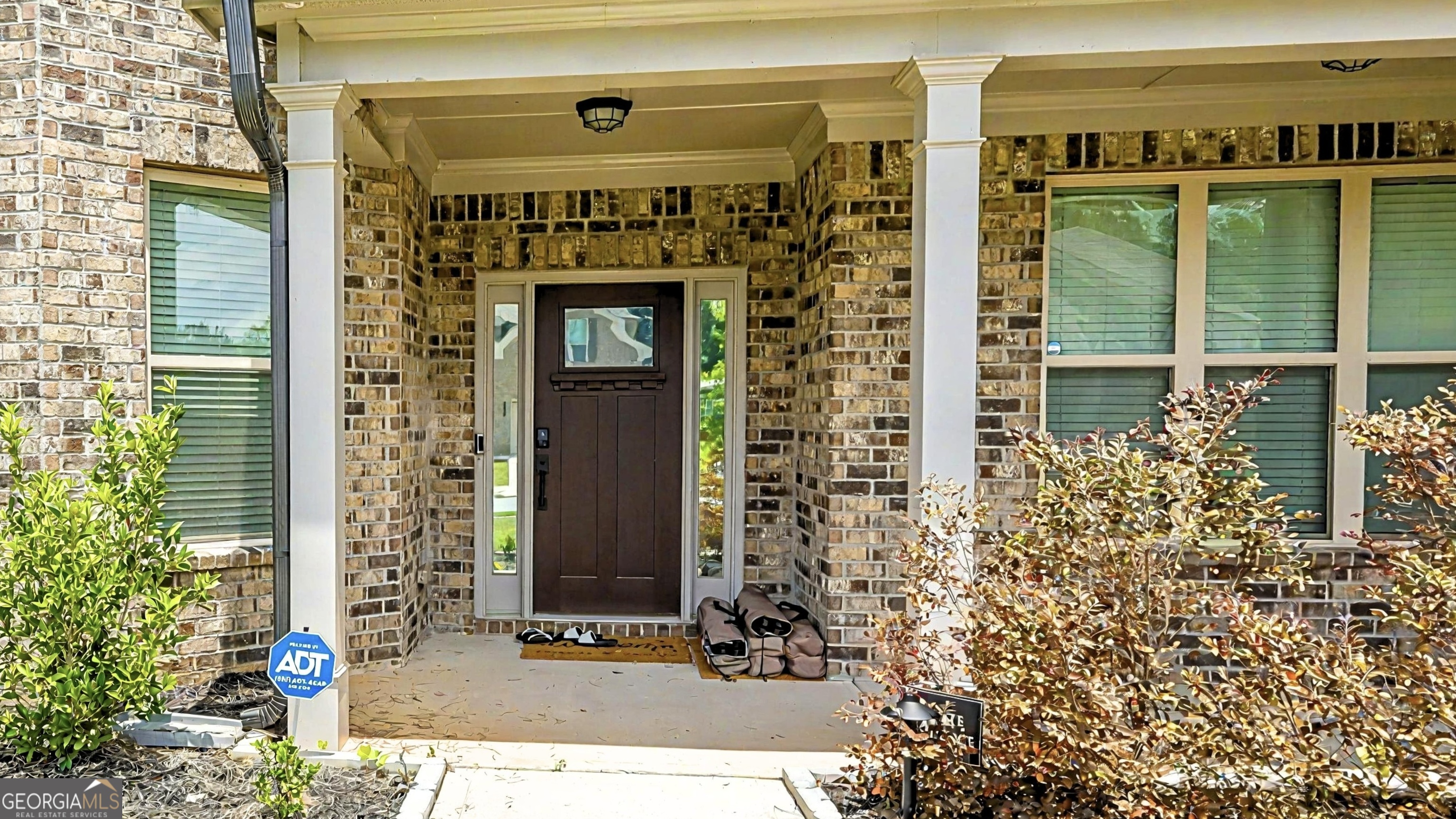 5381 Front Runner CT