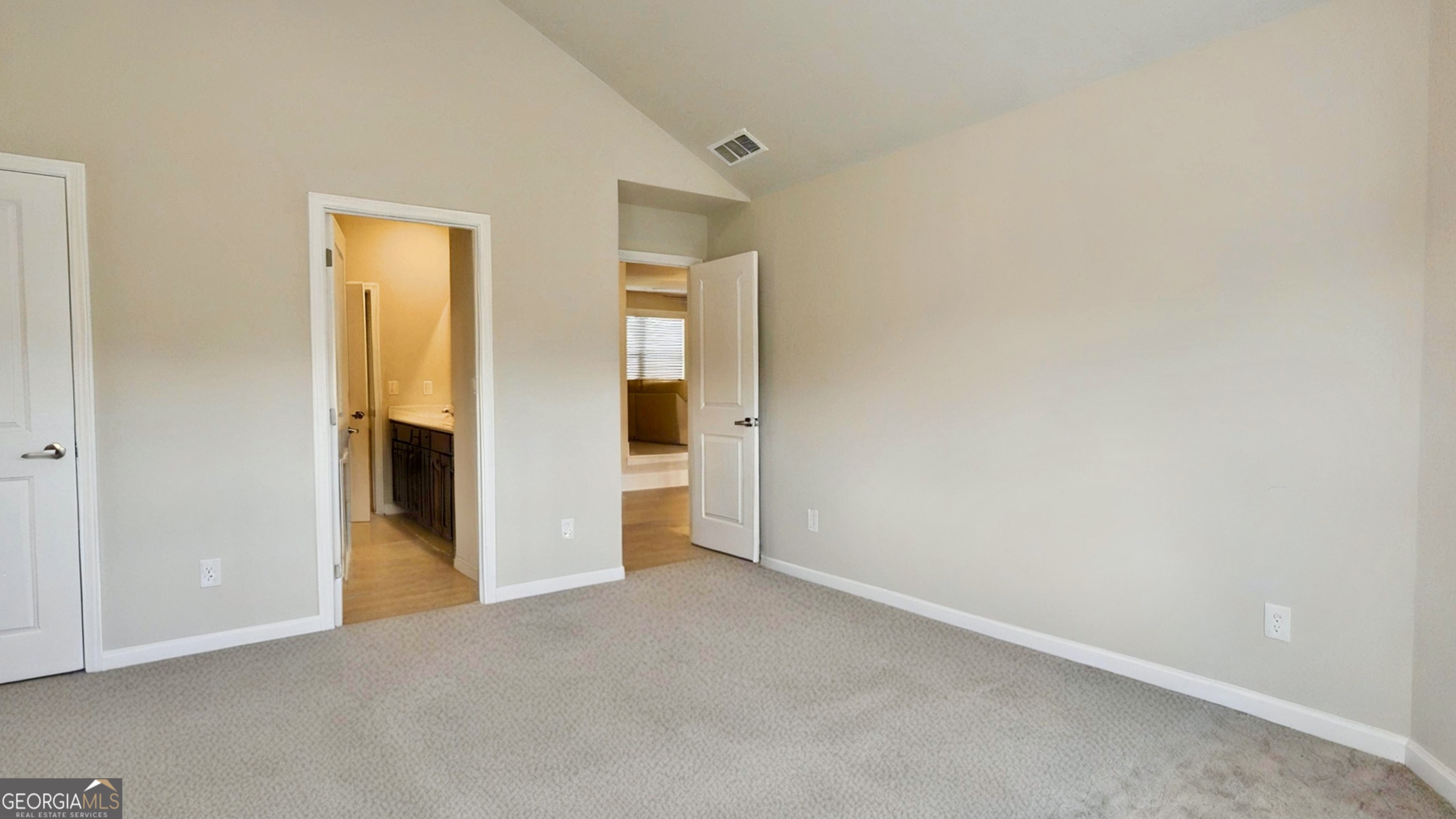 Sophia Downs - Residential