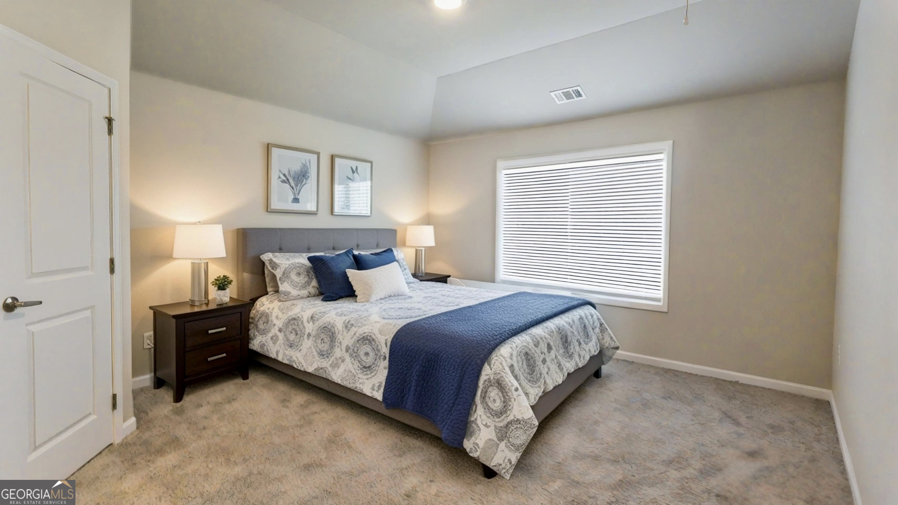 Sophia Downs - Residential