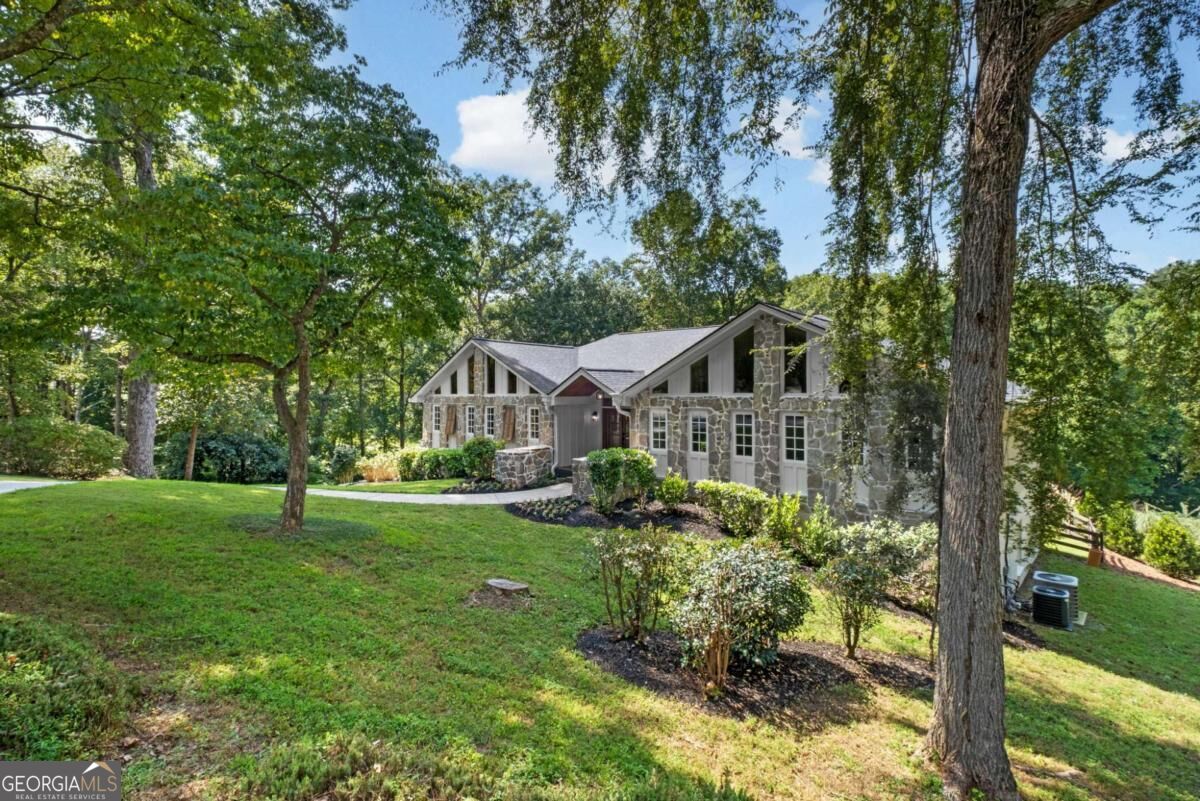 35 Green Chase CT