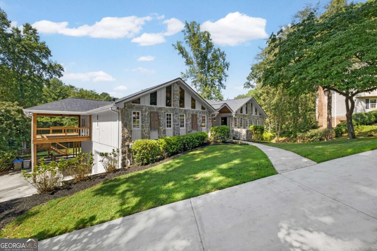35 Green Chase CT
