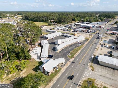 539 S Main ST Baxley GA 31513