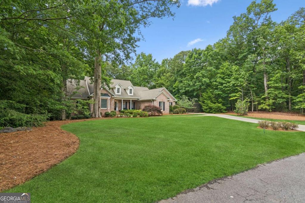 Photo of 3445 Strawberry Lane, Cumming, GA 30041 (MLS # 10681555)