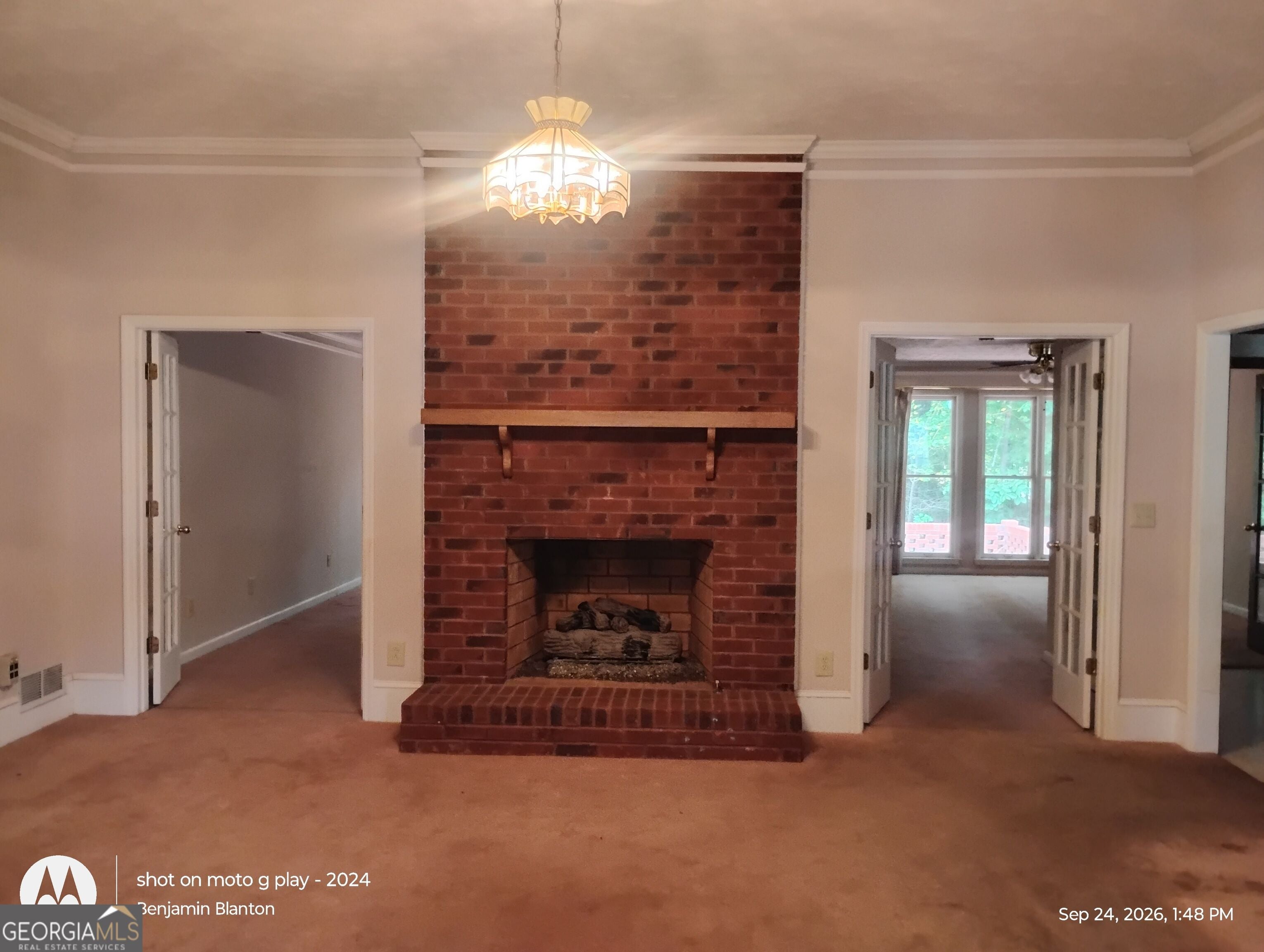 675 SE Clubland CIR