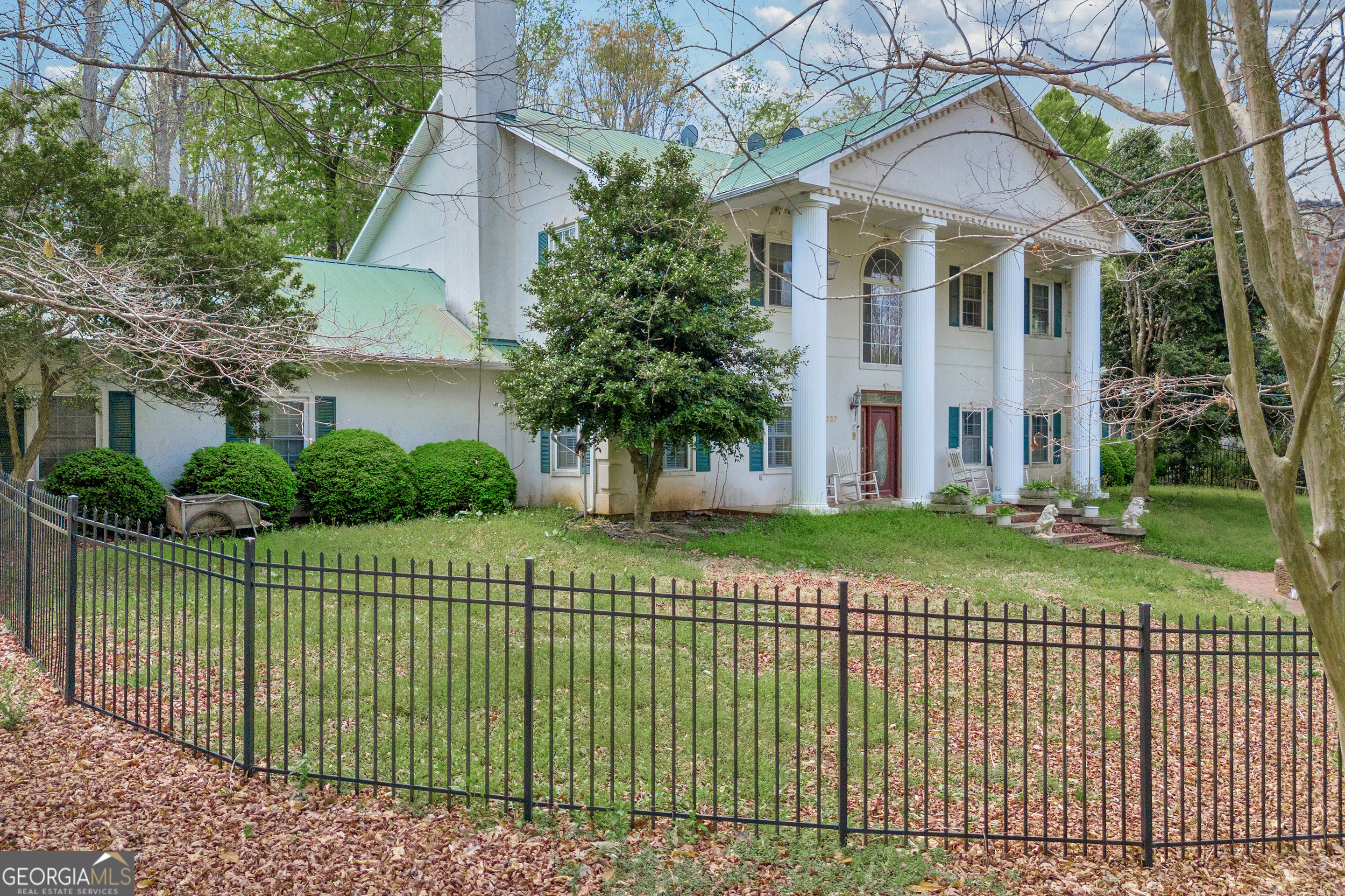 743 Blacks Creek Church RD
