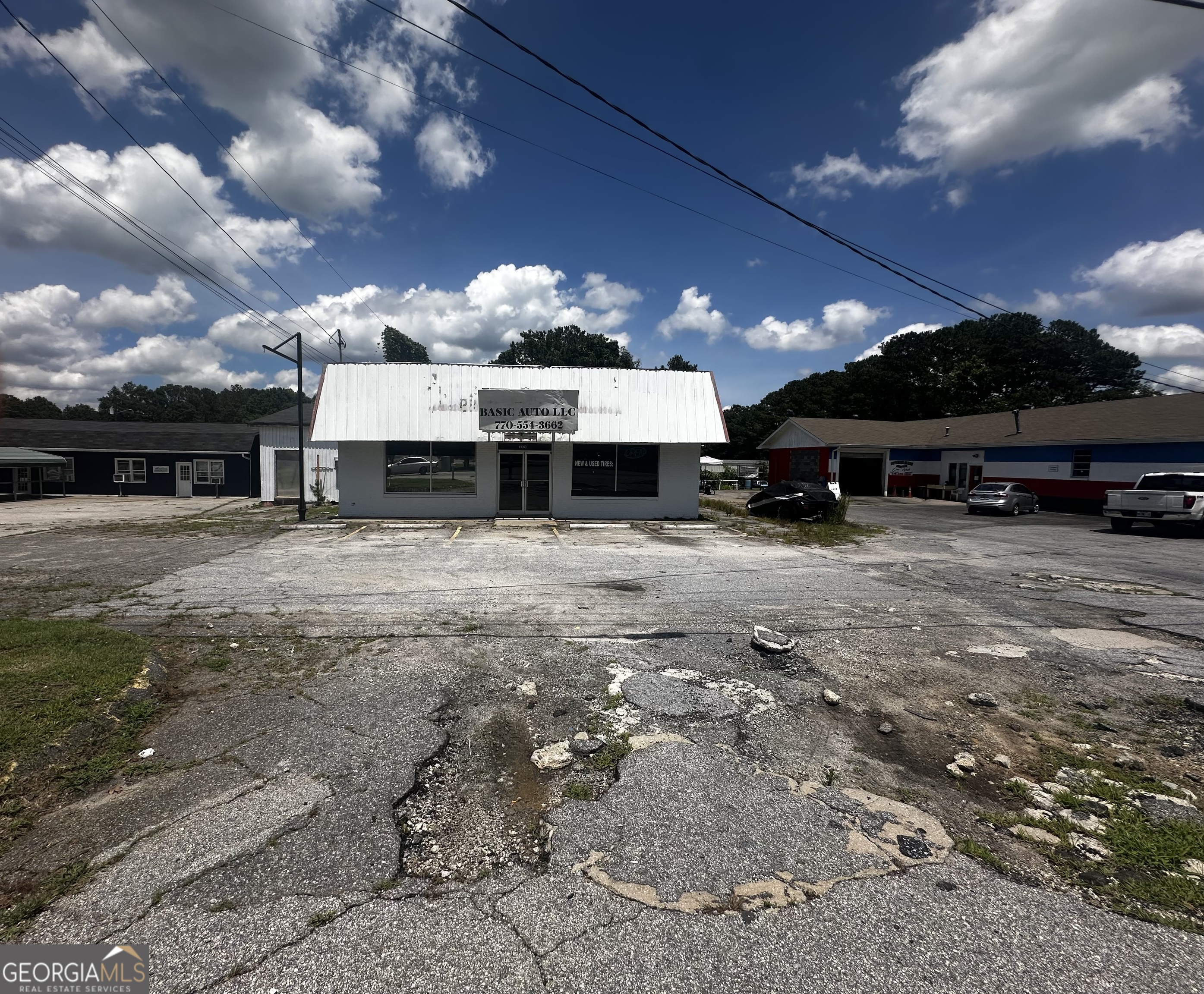 Photo 1 of 5 — 4316 Lawrenceville RD, Loganville, GA 30052