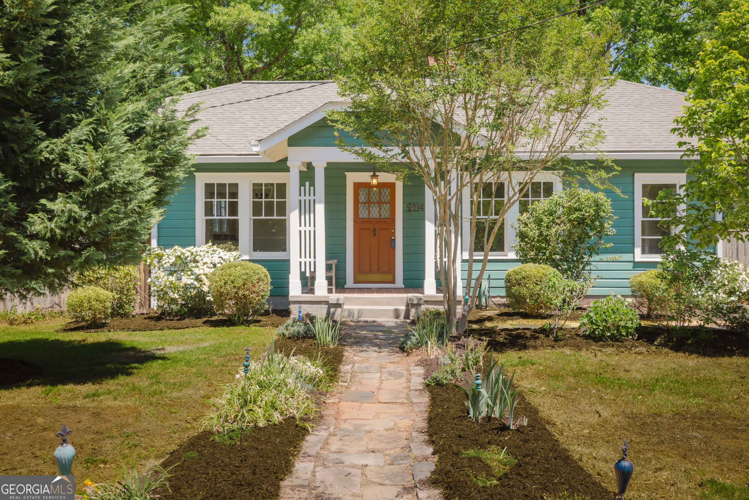 2114 Ridgedale RD NE
